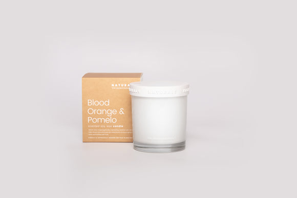 The Aromatherapy Company - Naturals Candle - Blood Orange & Pomelo