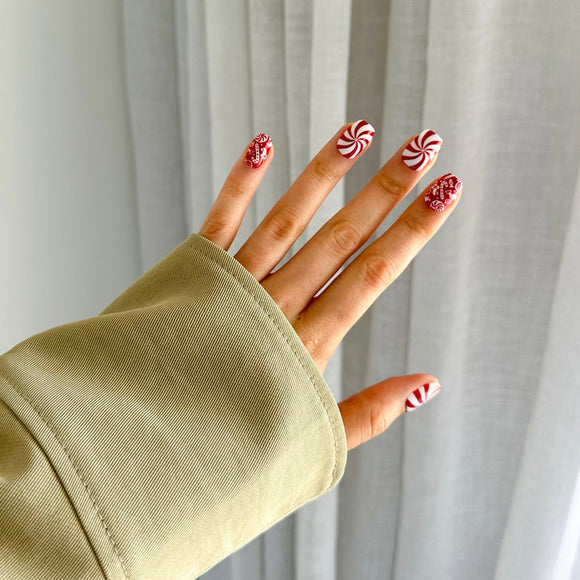 Pressing Nails -  Candy Cane